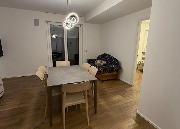 Nuovissimo Trilocale Nel Centro Di Vincent