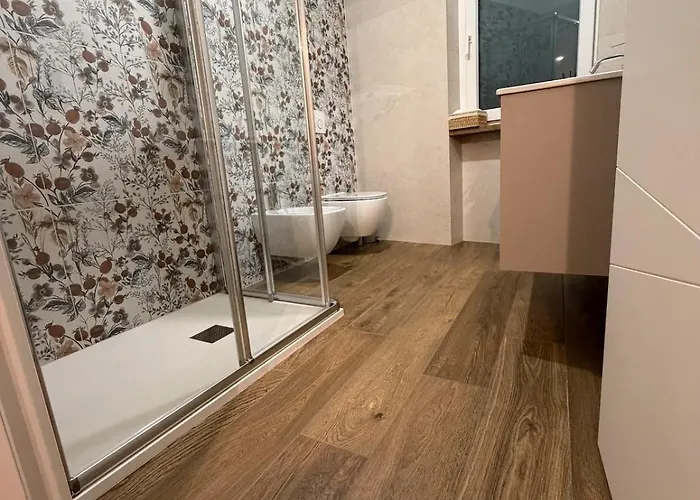 Lejlighed Nuovissimo Trilocale Nel Centro Di Vincent *